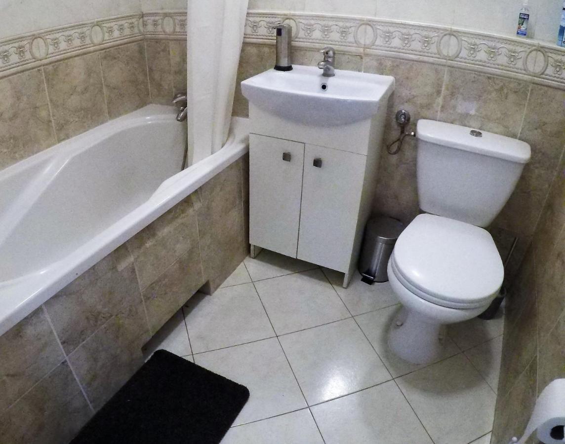 Apartment Sunny Glogowska A2 Targi