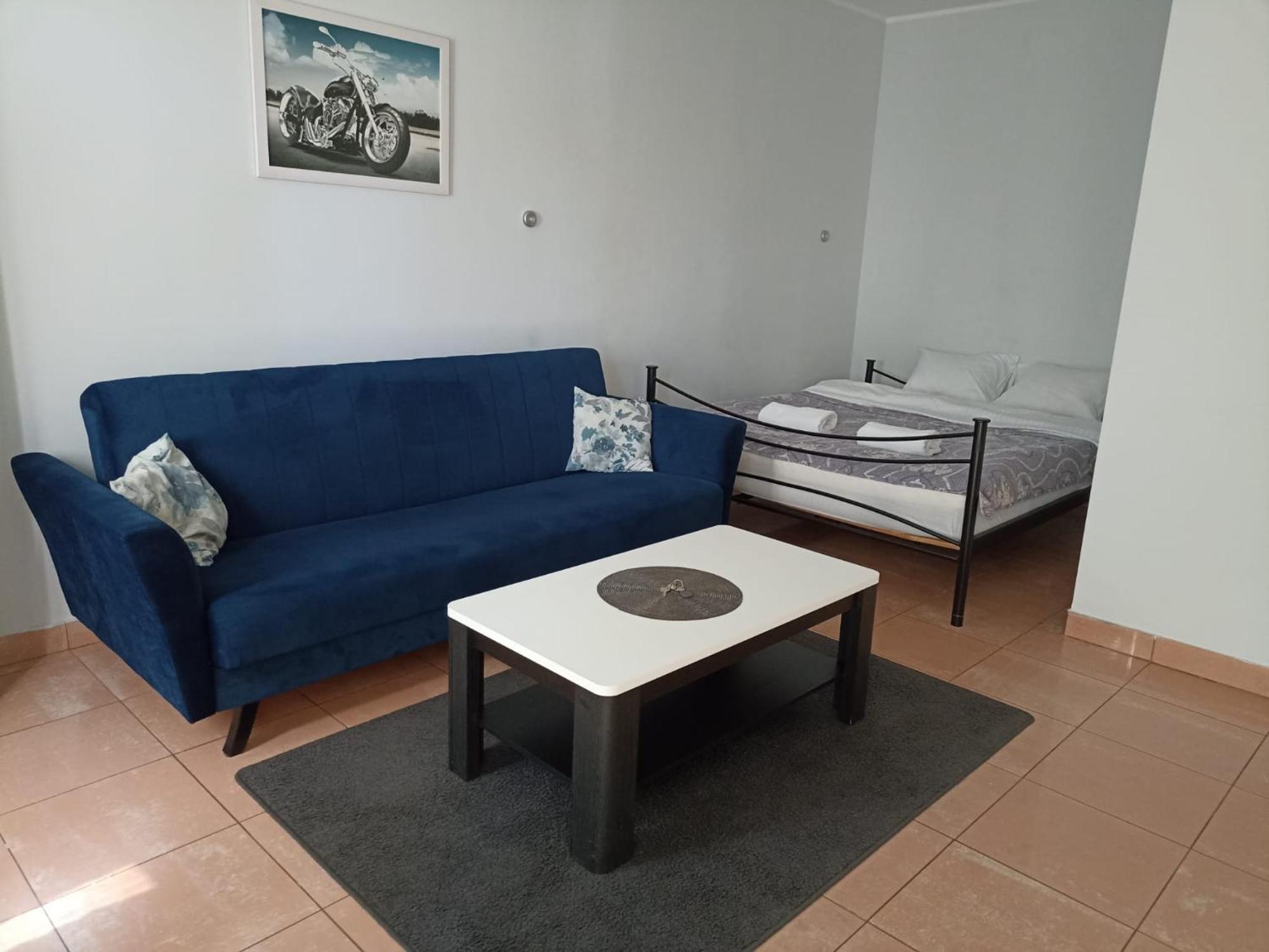 Apartment Sunny Glogowska A2 Targi
